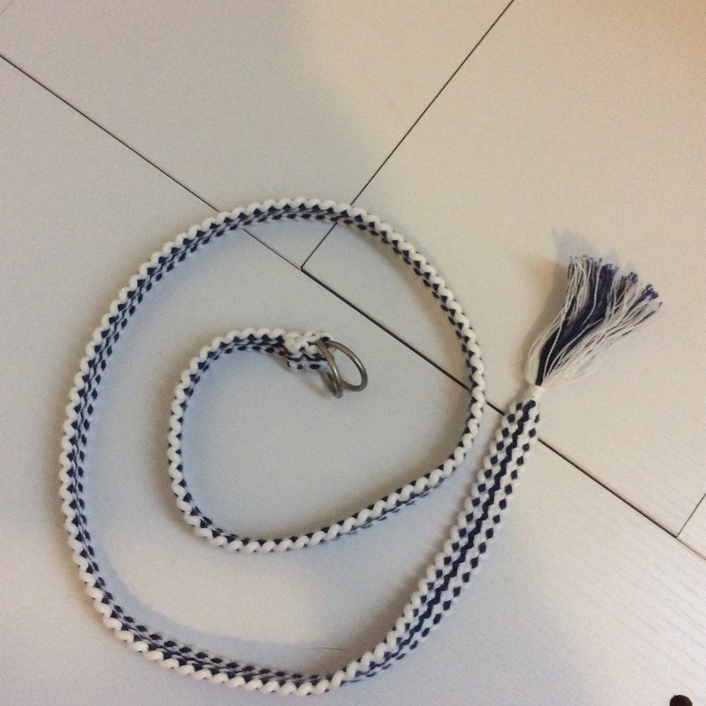 White and Navy Quilted Belt